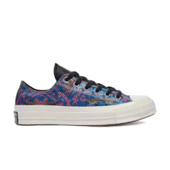Converse - Women's Chuck 70 Low Top Shoes (570265C) -StepZone Converse Women sChuck70LowTopShoes 570265C 01