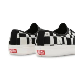 Vans - Unisex Authentic 44 DX Shoes (4BVYBA2) -StepZone Vans Unisex Authentic 44 DX Shoes 4BVYBA2 04